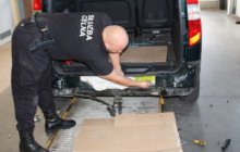 Chciał przemycić przez granicę 53 kg bursztynu Chciał przemycić przez granicę 53 kg bursztynu
