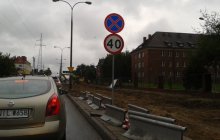 Kolejne utrudnienia na ul. Armii Krajowej. Wymieniają asfalt Kolejne utrudnienia na ul. Armii Krajowej. Wymieniają asfalt