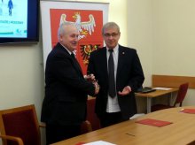 Karta dużej rodziny – pierwsze porozumienia podpisane Karta dużej rodziny – pierwsze porozumienia podpisane