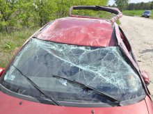 Pijany za kółkiem. Auto dachowało Pijany za kółkiem. Auto dachowało