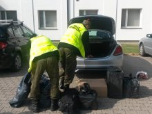 Przemycał papierosy luksusowym mercedesem Przemycał papierosy luksusowym mercedesem