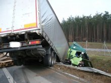Dwie poważne kolizje z udziałem tirów pod Olsztynem Dwie poważne kolizje z udziałem tirów pod Olsztynem