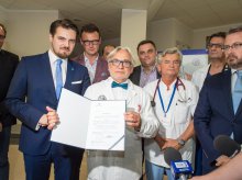 Gigantyczna dotacja dla szpitala uniwersyteckiego. Dobudują trzecie skrzydło Gigantyczna dotacja dla szpitala uniwersyteckiego. Dobudują trzecie skrzydło