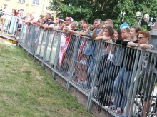 Olsztyńska strefa kibica za okazaniem opaski. Mieszkańcy nie zostawiają na organizatorach suchej nitki Olsztyńska strefa kibica za okazaniem opaski. Mieszkańcy nie zostawiają na organizatorach suchej nitki