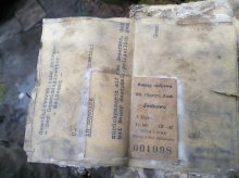 Cenne znalezisko w lesie pod Olsztynem. Rodzinne pamiątki sprzed 70 lat Cenne znalezisko w lesie pod Olsztynem. Rodzinne pamiątki sprzed 70 lat
