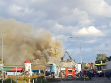 Znany sklep na olsztyńskim Zatorzu w płomieniach Znany sklep na olsztyńskim Zatorzu w płomieniach
