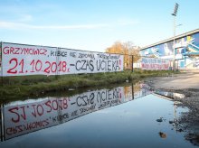 ''Kibica Stomilu można zrobić w balona dwa razy – pierwszy… i ostatni!'' - działacze PiS w sprawie transparentów ''Kibica Stomilu można zrobić w balona dwa razy – pierwszy… i ostatni!'' - działacze PiS w sprawie transparentów