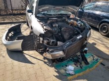 Z parkingu zrobił warsztat, teraz musi zapłacić mandat Z parkingu zrobił warsztat, teraz musi zapłacić mandat
