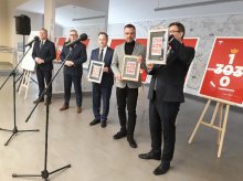 ''Niepodległość wyszła z Gietrzwałdu''. Wyjątkowa wystawa plakatów w urzędzie wojewódzkim ''Niepodległość wyszła z Gietrzwałdu''. Wyjątkowa wystawa plakatów w urzędzie wojewódzkim