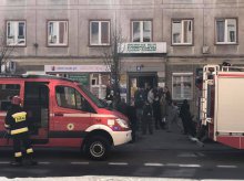 Akcja policjantów i strażaków na ul. Mickiewicza. Co się stało? Akcja policjantów i strażaków na ul. Mickiewicza. Co się stało?