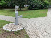 W Kortowie stanął nowy zdrój. Wkrótce pojawią się kolejne W Kortowie stanął nowy zdrój. Wkrótce pojawią się kolejne