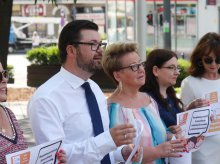 Radni zapowiadają, że od września olsztyńskie dzieci będą mogły za darmo jeździć komunikacją publiczną Radni zapowiadają, że od września olsztyńskie dzieci będą mogły za darmo jeździć komunikacją publiczną
