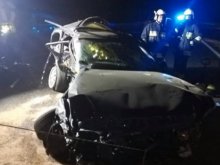 18-latek pędził z koleżanką po Jarotach i spowodował wypadek. Trafili do szpitala 18-latek pędził z koleżanką po Jarotach i spowodował wypadek. Trafili do szpitala