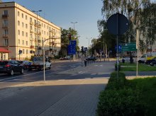 Skuter nie mógł przejechać skrzyżowania na os. Wojska Polskiego. Źle stanął czy zepsuł się system sterujący światłami? Skuter nie mógł przejechać skrzyżowania na os. Wojska Polskiego. Źle stanął czy zepsuł się system sterujący światłami?