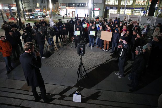 Protest pod ratuszem Związkowcy spółdzielcy Olsztyn