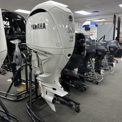 FOR SALE : YAMAHA 300 HP 4 STROKE