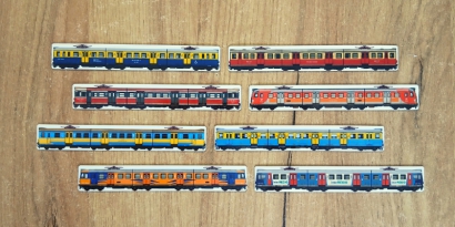 Magnesy EN57 na lodówkę 8 szt. - Magnesiki-Kolejowe.pl