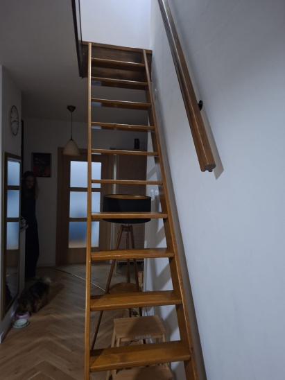 Sprzedam schody (młynarskie))