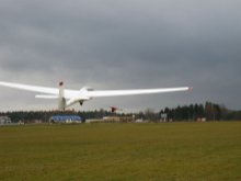 Komisja wyjaśni przyczyny wypadku szybowca