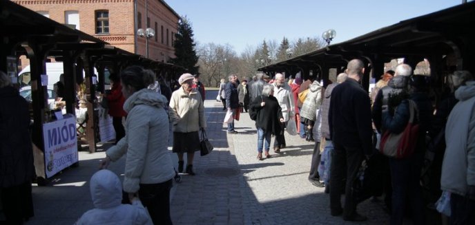 Kiermasz produktów regionalnych na olsztyńskim Targu Rybnym