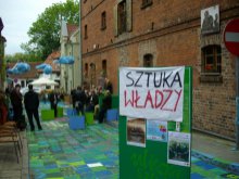 Uliczka Sztuki, czy ''SztuCZka Władzy''?