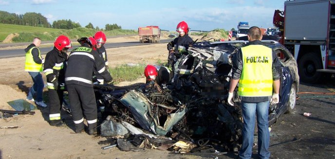 Tragedia na krajowej siódemce - trzy osoby nie żyją