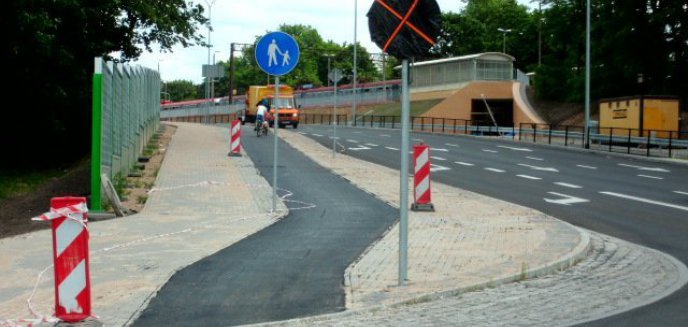 Ścieżki i przejście podziemne gotowe - drogowcy opuszczają Artyleryjską