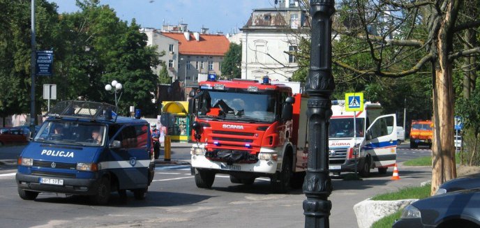 Przyniosła granat na olsztyńską komendę. Zarządzono ewakuację