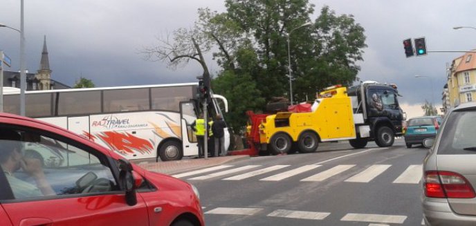 Zepsuty autokar sparaliżował ruch w okolicy Dworca