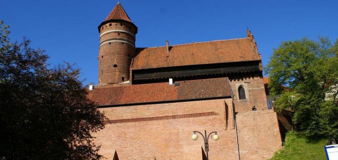 Dach olsztyńskiego zamku w fatalnym stanie. Wieża zamknięta do odwołania