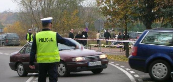 Wyjeżdżasz na Wszystkich Świętych? Sprawdź, gdzie napotkasz utrudnienia