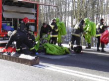 Wyciek kwasu azotowego. Sprawdzą, czy nie doszło do skażenia gleby