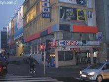 Czynsz w centrum, jak na starówce, wytrzymują tylko banki