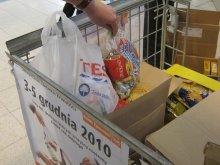 Weekendowa zbiórka żywności w Tesco