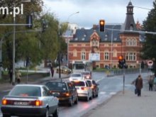 Ustawili nową sygnalizację na Szrajbera. Niebawem zamkną chodnik