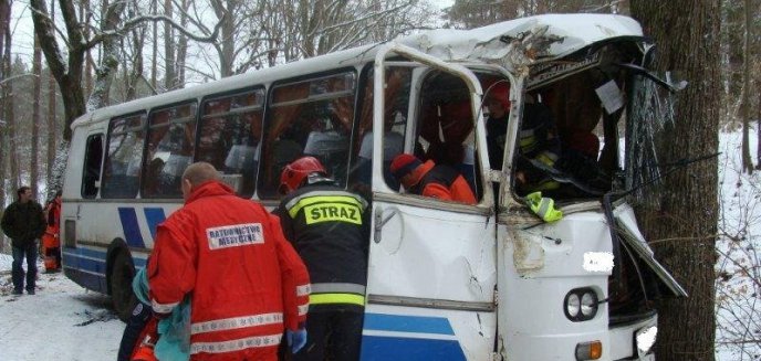 Wypadek autobusu. Pięć osób rannych