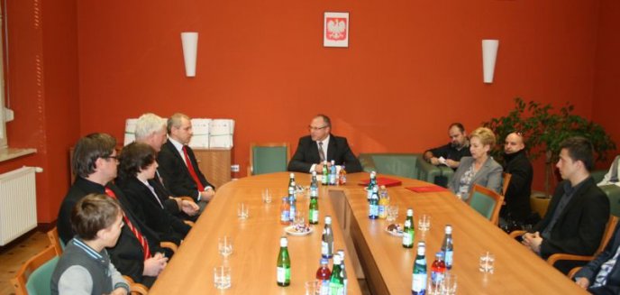 Mistrzowie spotkali się z marszałkiem