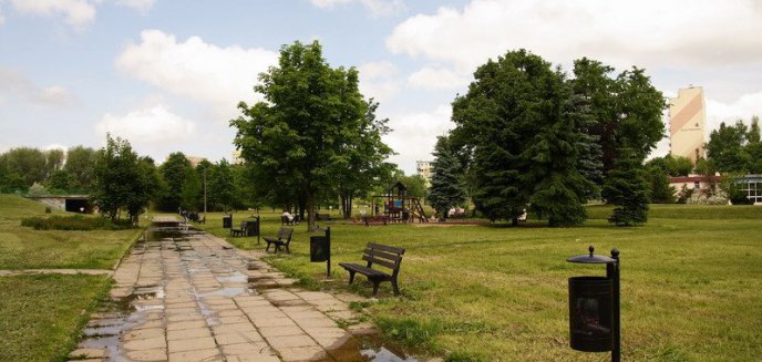 Park Kusocińskiego i cmentarz Św. Jakuba z nową zielenią