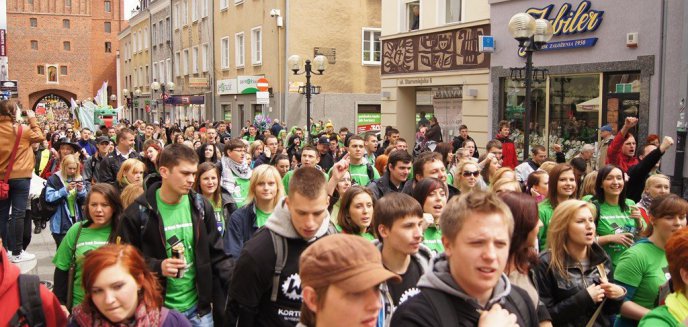 Artykuł: Studenci UWM: kolejny rekord Guinnessa będzie nasz