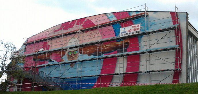Kolejny mural ozdobił Olsztyn