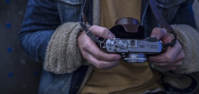 Szeroki kąt widzenia: Jak wykorzystać światło w fotografii?