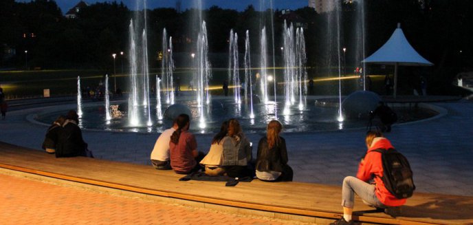 Fontanna z oświetleniem w Parku Centralnym już gotowa! (zdjęcia)