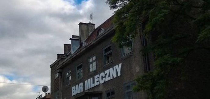 Artykuł: Z kamienicy na Starym Mieście zniknie szyld "Bar Mleczny"