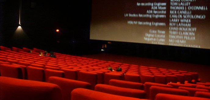 Artykuł: Koniec monopolu kina w Olsztynie. Obniżyli ceny biletów na wszystkie seanse
