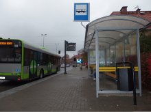 Nowe wiaty na przystankach autobusowych
