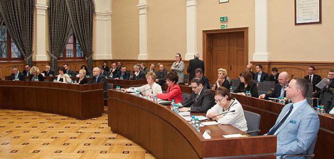 Artykuł: Koalicja PO z Grzymowiczem zostanie podpisana