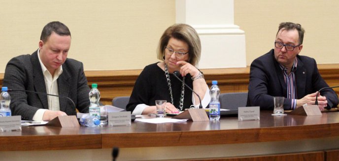 Radni podpisali oświadczenia. Kto straci mandat?
