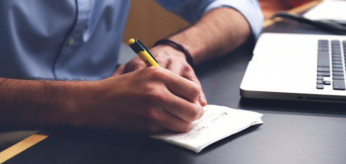 Ciąg dalszy afery ''nabranych na outsourcing''. ZUS chce pomóc