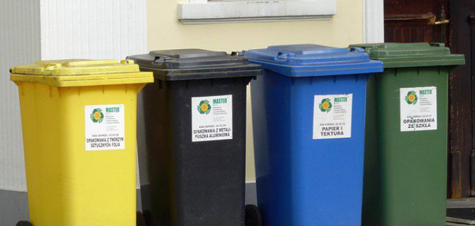 Nowy etat w ratuszu. ''Spec'' od zaglądania nam do worków ze śmieciami?