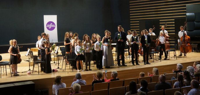 Artykuł: ''Skazani na sukces'' w filharmonii
